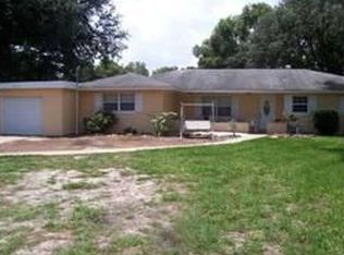37147 Horseshoe Dr, Umatilla, FL 32784