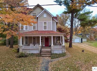 513 E Jefferson St, Clinton, MO 64735