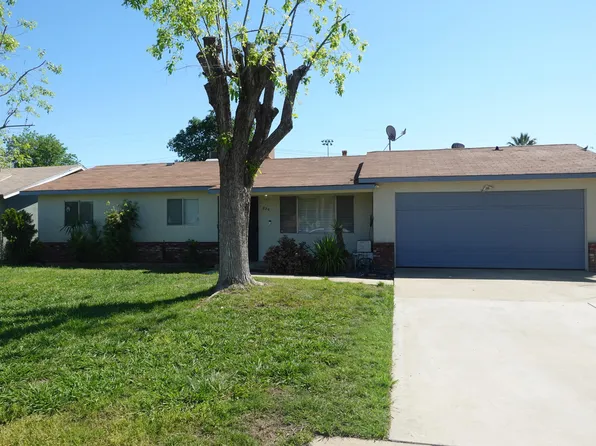 820 Page Avenue, Lindsay, CA 93247