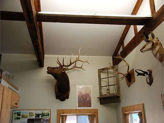 2nd image of 301 W Main St