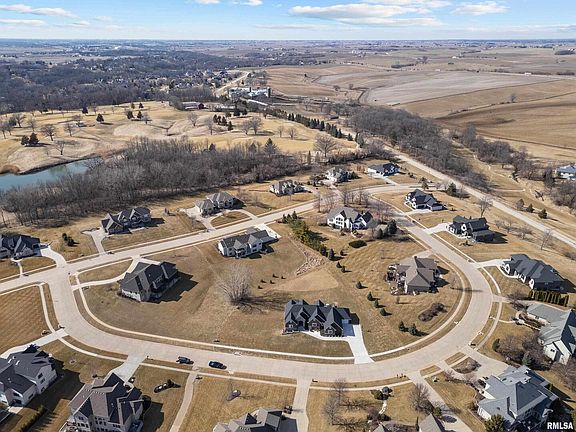 5th image of 24 Pebble Creek Cir