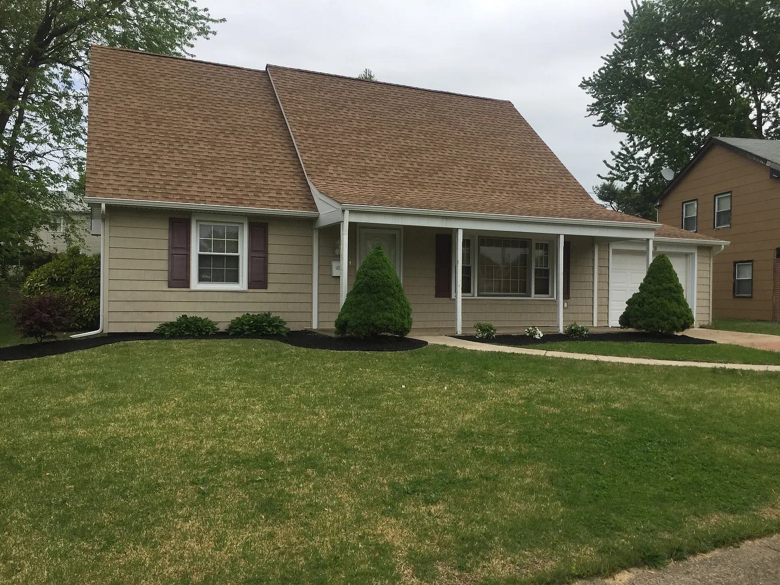 4 bed, 1835 sqft, $3,000 — Photo 1