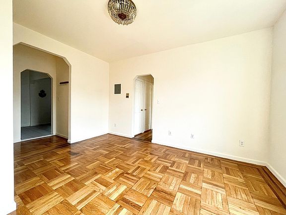 3rd image of 8015 Bay Pkwy #B31