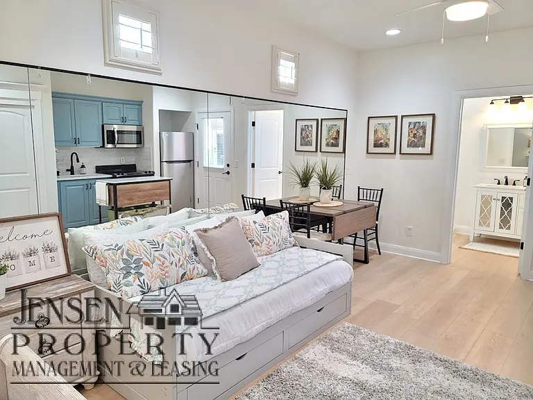 255 S 1150 W — Photo 17