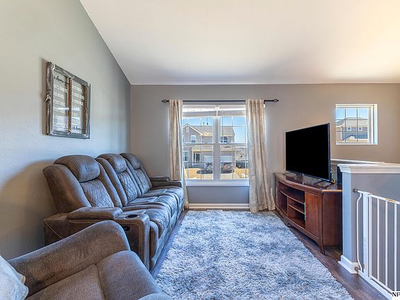 4th image of 7022 N 88th Ave