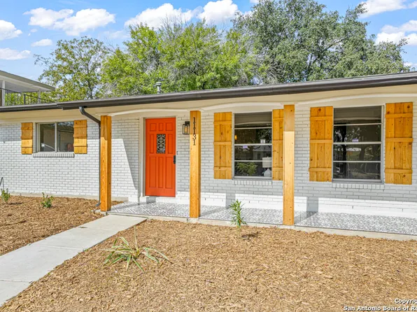 11131 Rendezvous Dr, San Antonio, TX 78216