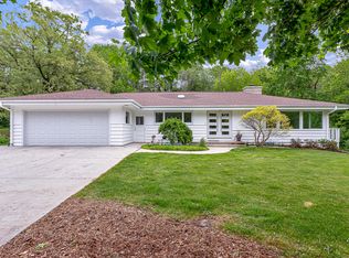 N7564 Summit Rd, Elkhart Lake, WI 53073