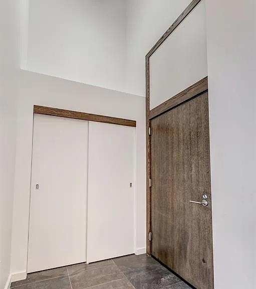 1454 Townsend St #303 — Photo 36