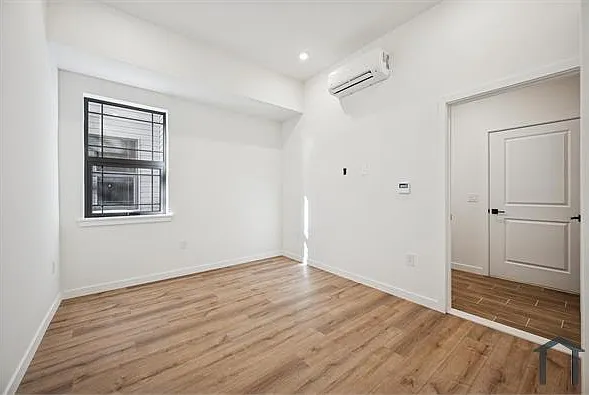 5139 Wayne Ave — Photo 20