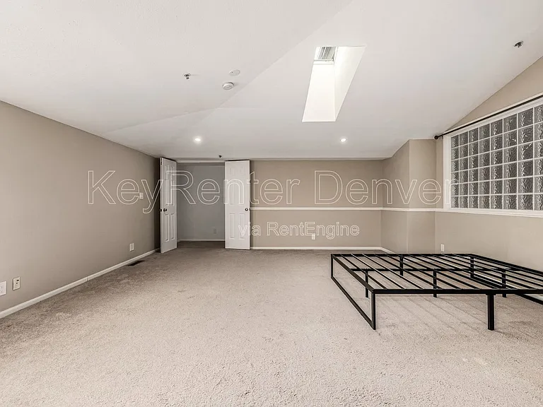 837 E 17th Ave #2K — Photo 23