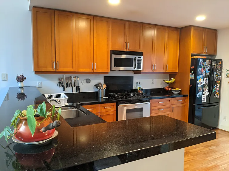 350 Alabama St #1 — Photo 3