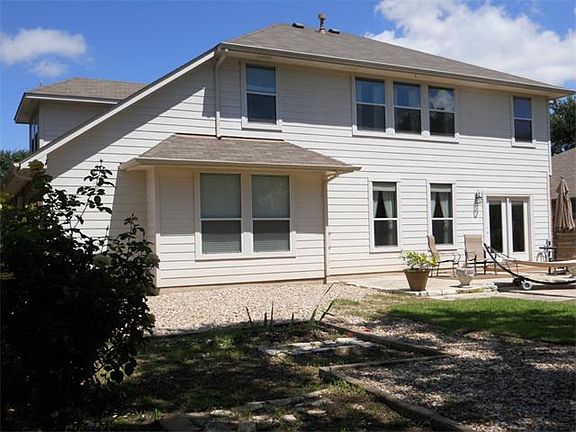 5th image of 9201 Ovalla Dr