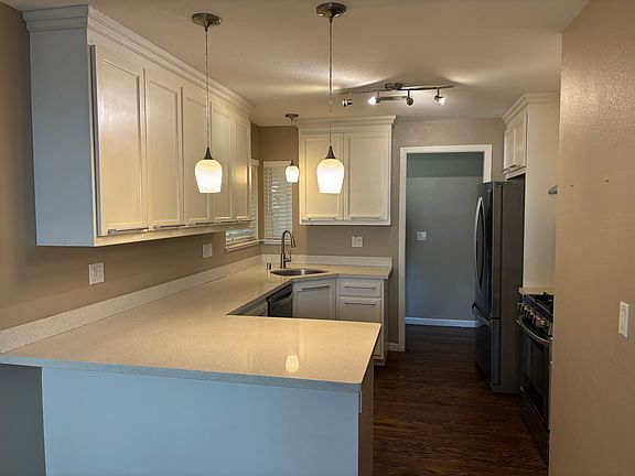 2nd image of 5625 Meridian Ave