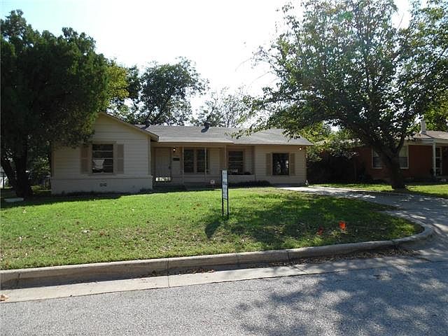 1st image of 5116 Mallory Dr