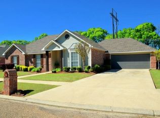 403 Rue Colombe, Lafayette, LA 70507