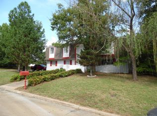 1413 Bell Creek Dr, Cushing, OK 74023