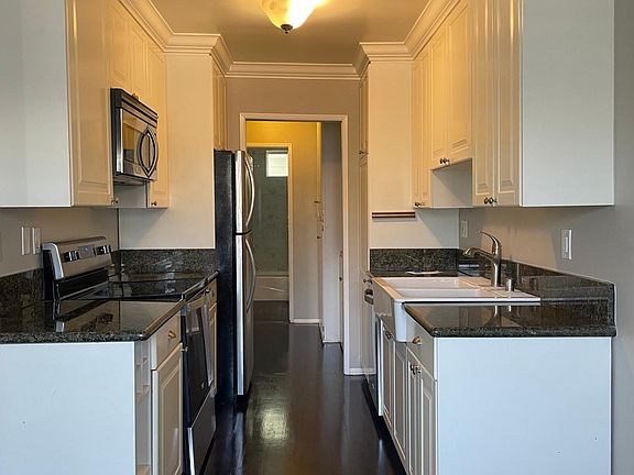 2nd image of 428 Hill St APT 11