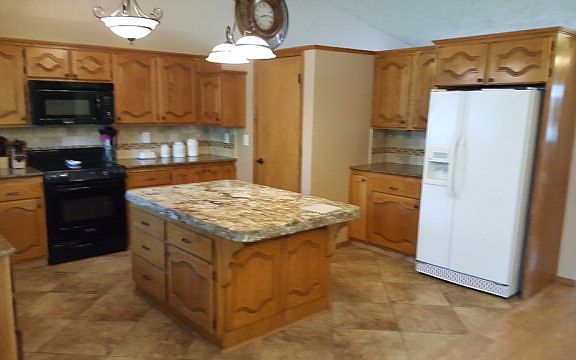 4th image of 267 Springwood Ln