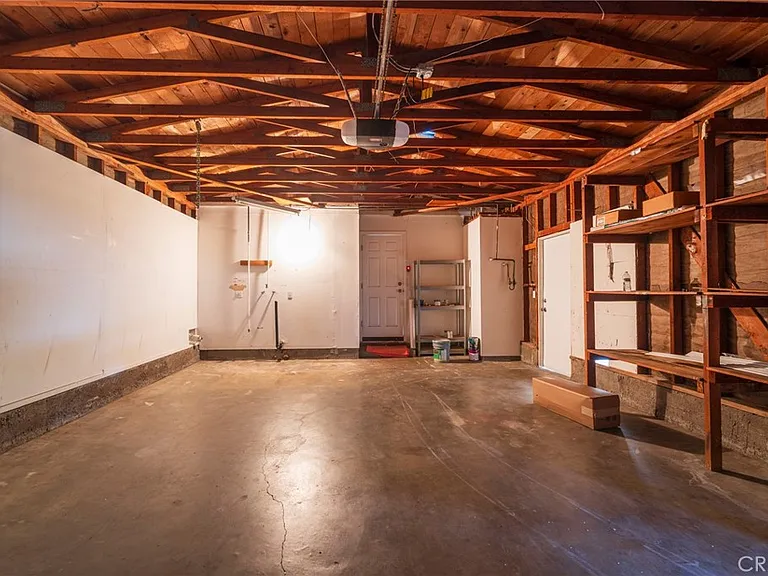 9230 Larkspur Dr — Photo 22