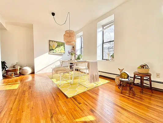 Rented by Keller Williams NYC | media 9