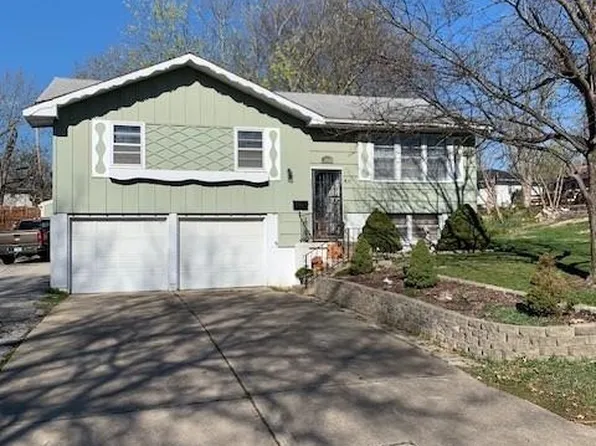 13608 Craig Ave, Grandview, MO 64030