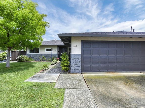 4th image of 1222-1224 Manet Dr