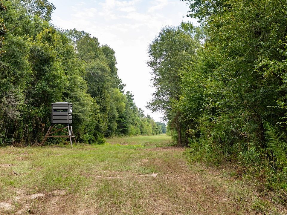 1st image of 40459 Greenwell Springs Rd