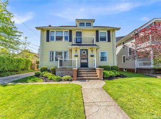 15519 Delaware Ave, Lakewood, OH 44107