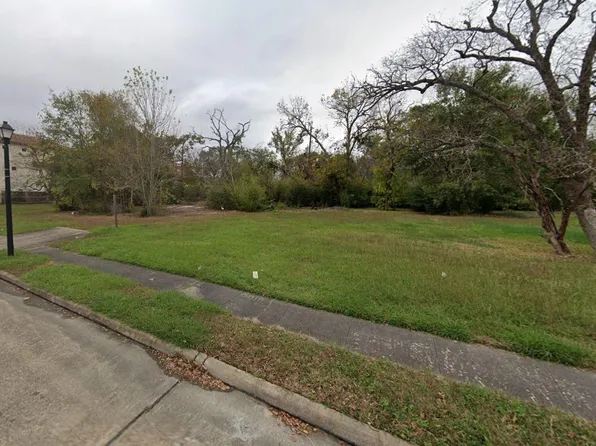 5506 McCulloch Cir Lot 10, Houston, TX 77056