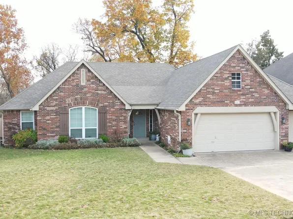 867 Ivy Ln, Sand Springs, OK 74063