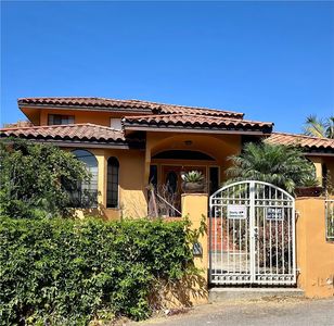 810 Smith Dr, Vista, CA, 92084