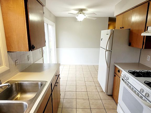 Kitchen and dining area
