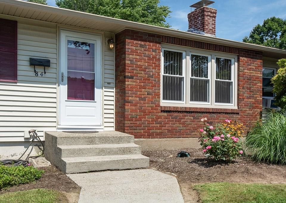 84 Rochdale St, Auburn, MA 01501 Zillow