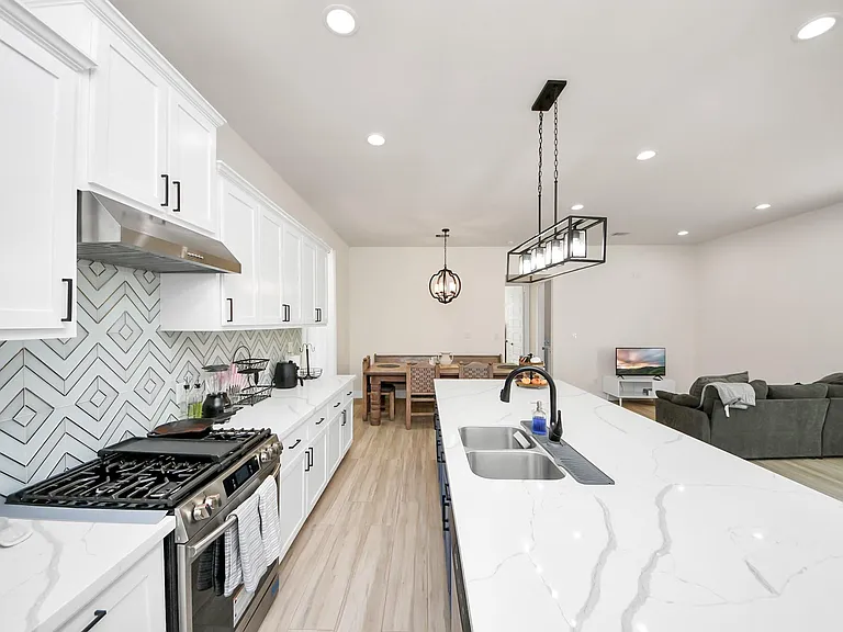 8420A Lanewood Dr — Photo 10