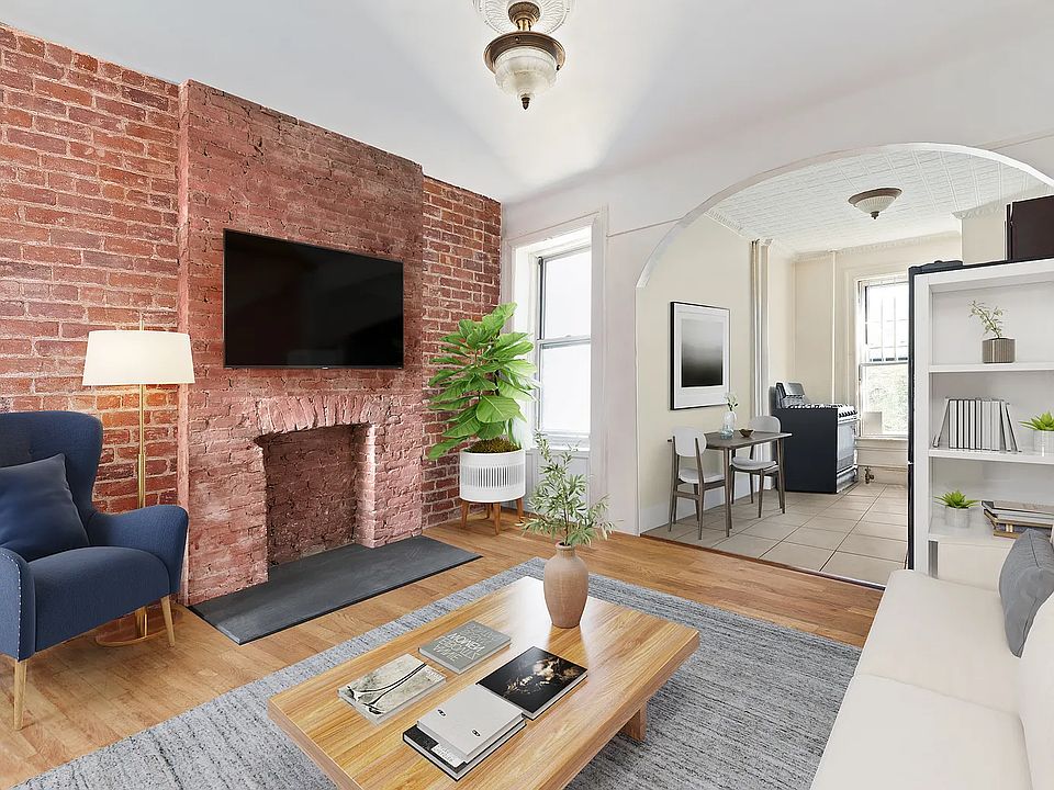 1st image of 160 Garfield Pl APT 3L