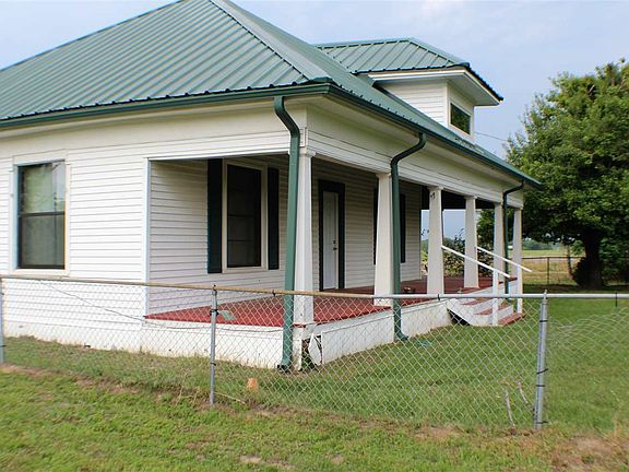 2nd image of 10178 State Highway 300