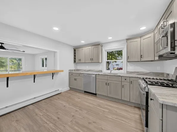 56 N Broadway, Haverhill, MA 01832