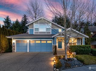126 Ilwaco Pl NE, Renton, WA 98059