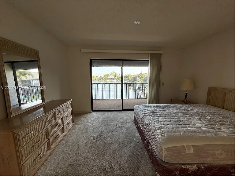 123 SW 47th Ter #201 — Photo 35