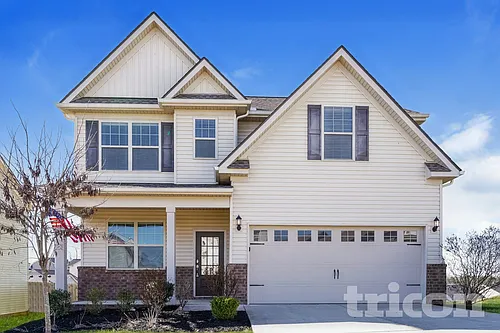 3015 Montrose Ln Photo 1