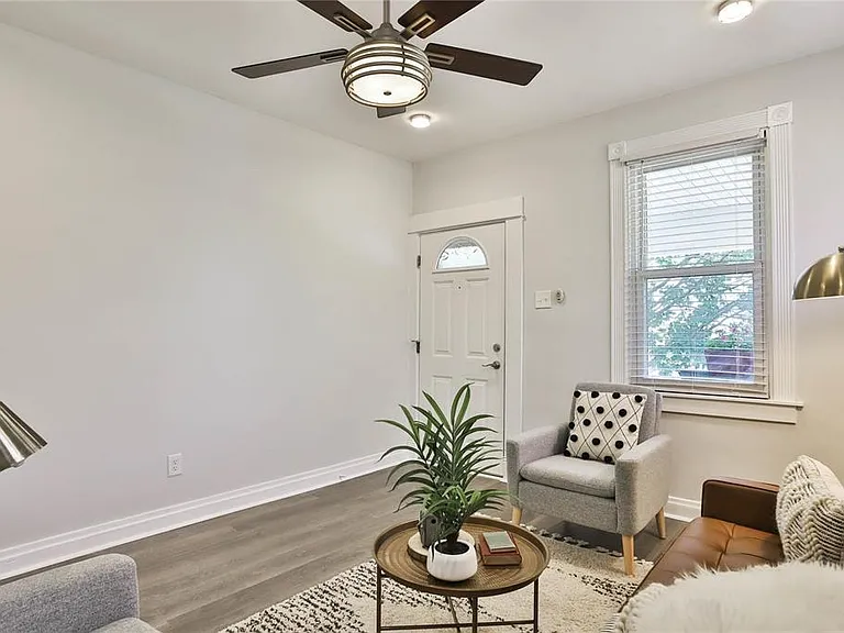6059 Odell St — Photo 13