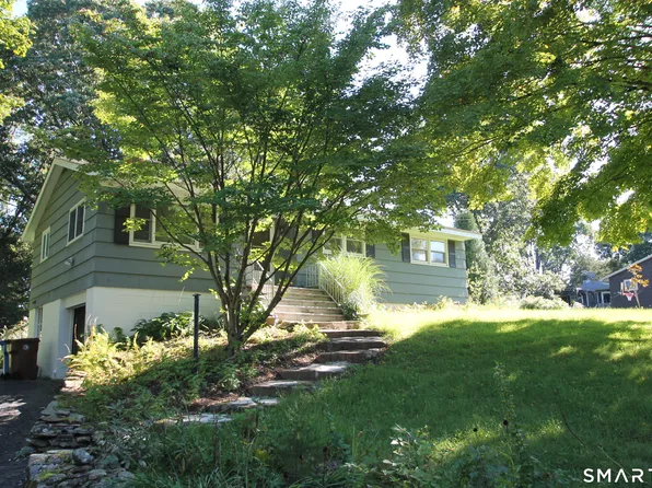 19 Hickory Lane, Shelton, CT 06484