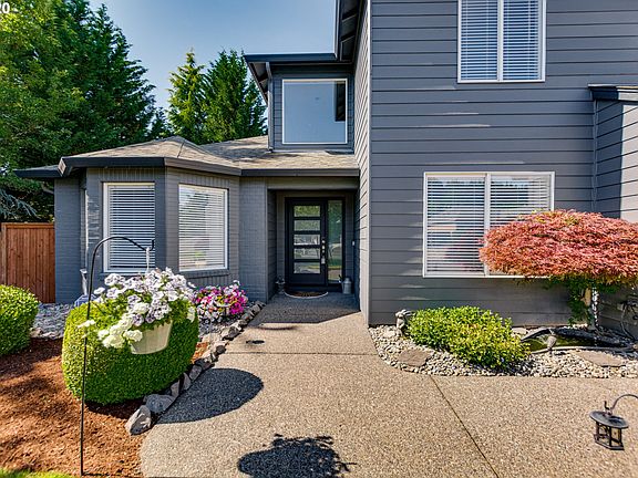 4th image of 4606 NE 123rd St