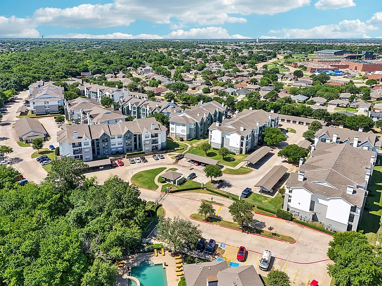 Southpoint Villas — Photo 37