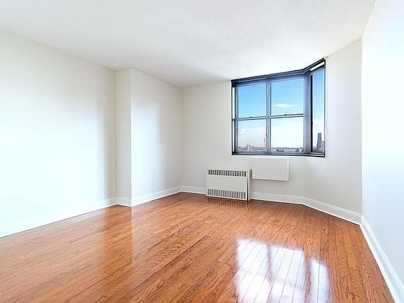 5th image of 3333 Broadway APT D13c