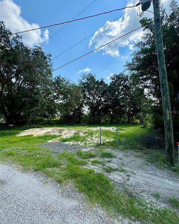 2nd image of 4088 Wajer Rd