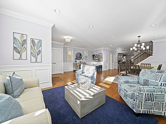 4th image of 6449 N Nordica Ave
