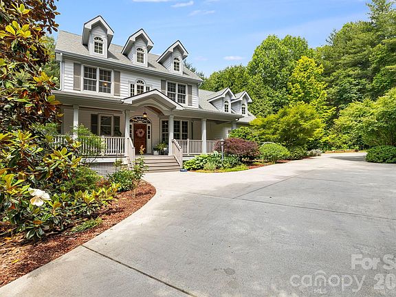 4th image of 335 Daylily Dr