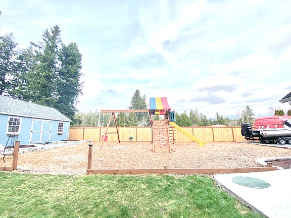 5th image of 15741 Lawrence Pl SE