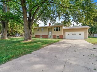 279 S State Road 49, Valparaiso, IN 46383